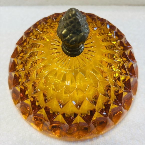 Indiana Glass Acorn candy dish, diamond point pattern. Excellent condition. - Picture 6 of 10
